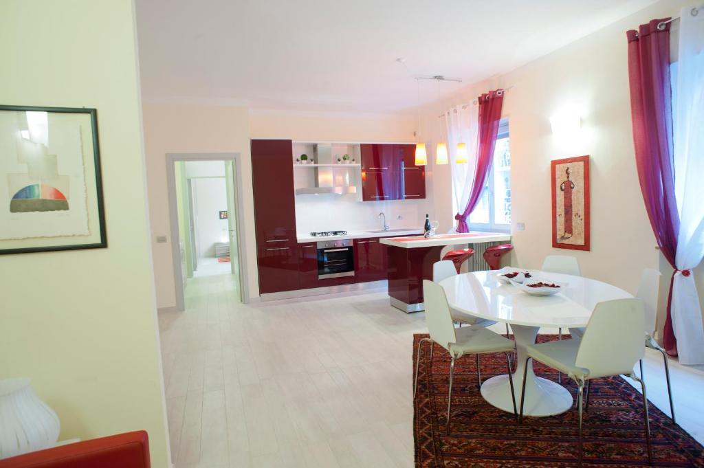 Apartment Home Marconi25 เวโรนา ภายนอก รูปภาพ